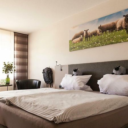 Haus Mannertal Hotell Binscheid Eksteriør bilde